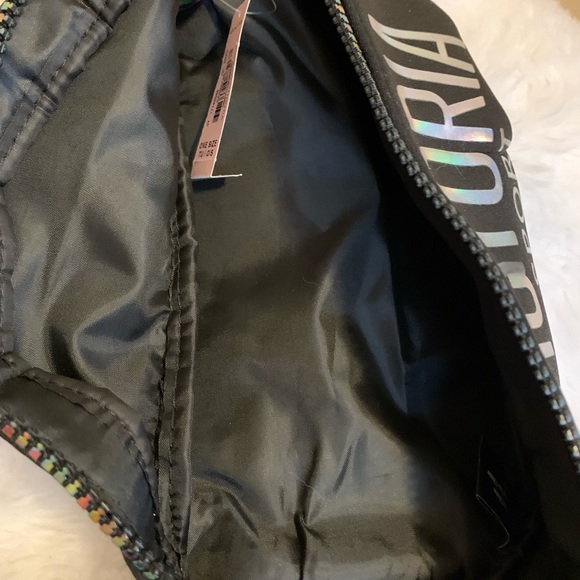VICTORIA SECRET SPORT black Fanny Belt zippered bag NWT - Picture 5 of 9
